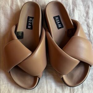 ROAM Foldy Puffy Nude Tonal Women's Sandals